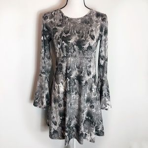 Astoria Born snake skin print tunic bell sleeves